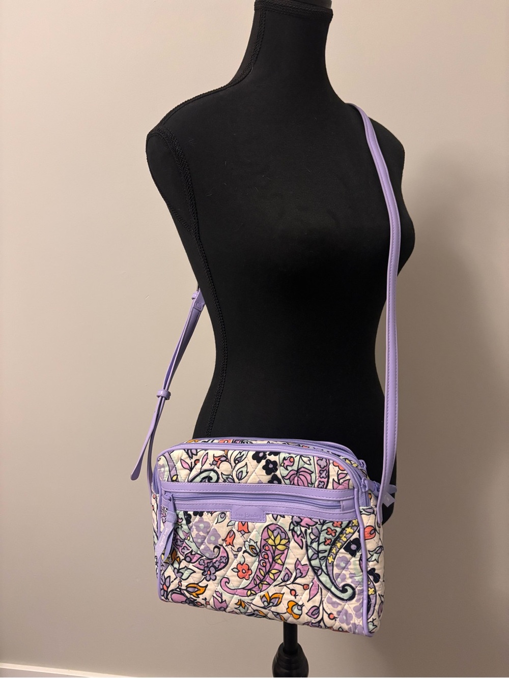 Vera Bradley Quilted Crossbody - Picture 4 of 6